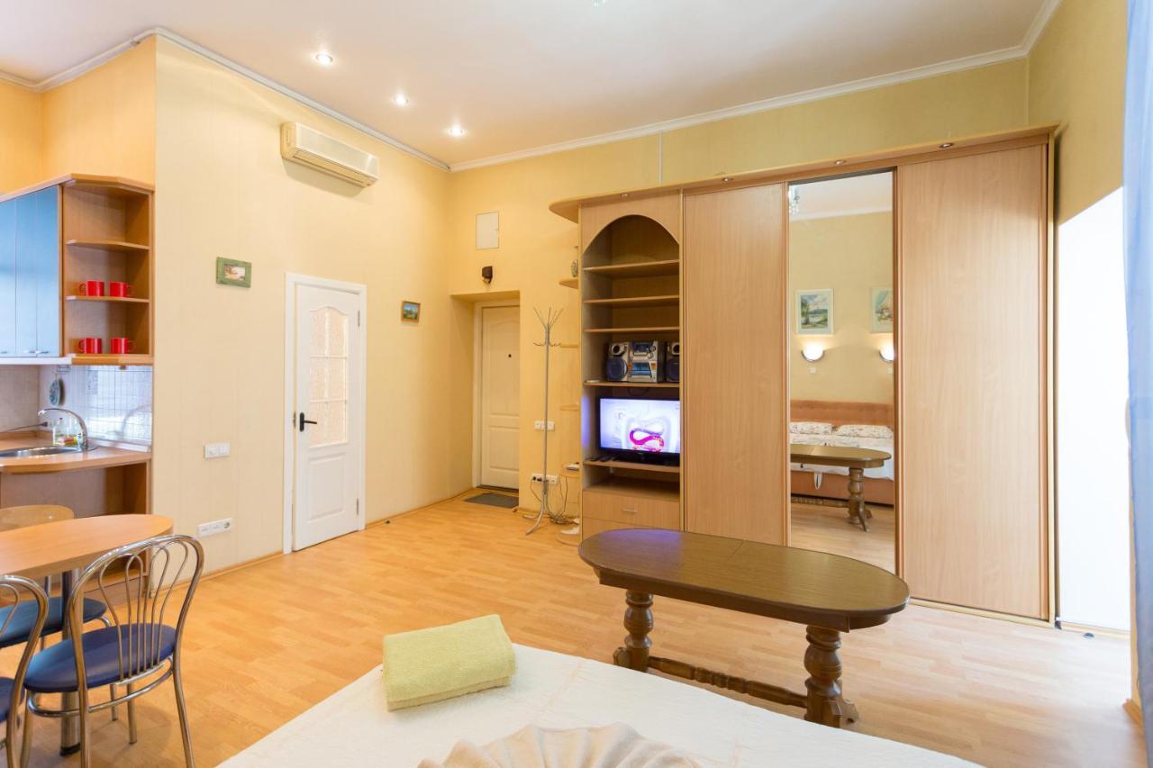 Central Area Apartments Kijów Zewnętrze zdjęcie