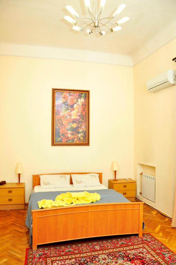 Central Area Apartments Kijów Zewnętrze zdjęcie